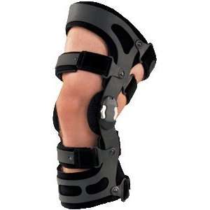  FUSION OA Lateral Functional Knee Brace: Health & Personal 