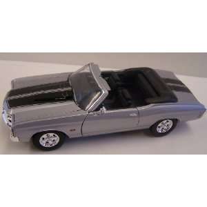   Chevrolet Chevelle Ss 454 Convertible in Color Silver: Toys & Games