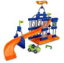    Fisher Price TRIO Hot Wheels Stunt Ramp Builder: Toys & Games