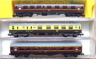 Minitrix 13005 03; 3 British Railway Corridor coaches; N scale