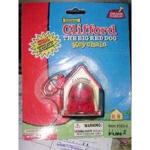  Clifford the Big Red Dog Dog House Keychain Toys & Games