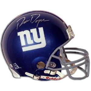  Ron Dayne New York Giants Autographed Pro Helmet: Sports 