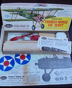 VINTAGE GUILLOWS AMERICAN THOMAS MORSE S4C SCOUT WOOD FLYING MODEL 