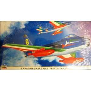    Canadair Sabre Mk.5 Frecce Tricolori 1 48 Hasegawa: Toys & Games
