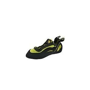 La Sportiva   Miura (Yellow/Black)   Footwear:  Sports 