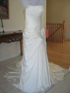 STUNNING Allure Bridal P770 Charmeuse Satin Wedding Dress Bridal Gown 