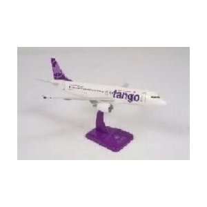  InFlight 500 Malev B737 700 Model Airplane Toys & Games