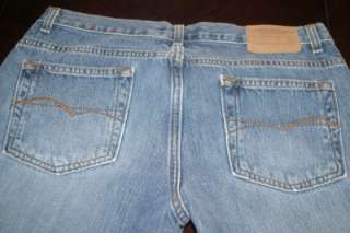 AMERICAN EAGLE JEANS med faded wash sz 6 w32h36 inseam33 MED bootcut 