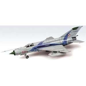  1/48 MiG 21MF Polish Air Force Toys & Games