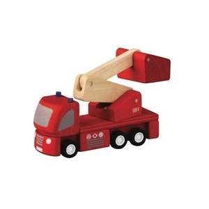  Plan Toys Fire Engine: Toys & Games