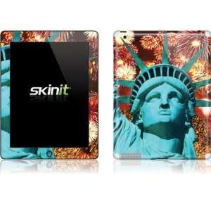  Skinit The Statue of Liberty Vinyl Skin for Apple iPad 2 