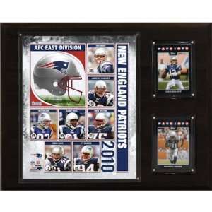  NFL New England Patriots 2010 Team Plaque: Home & Kitchen