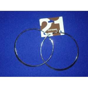  SILVER HOOP EARRINGS 