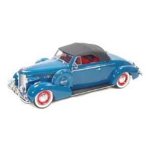  1938 Buick Century Convertible Coupe 1/18 Blue: Toys 