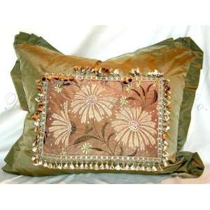  Sea Moss Silk Decorative Pillow