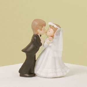    Davids Bridal Kissing Couple Cake Top Style 70 485
