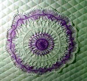 VERY DELICATE HAIRPIN LACE CROCHETED DOILY   10 WIDE   LOVELY #C841 