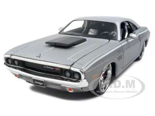 1970 DODGE CHALLENGER R/T COUPE SILVER 1:24 CUSTOM  