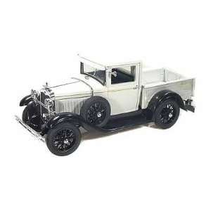  1931 Ford Model A Pickup Truck 1/18 White Toys & Games