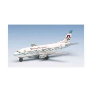  Hogan Northwest Airlines Boeing 757 200 with gears Toys & Games