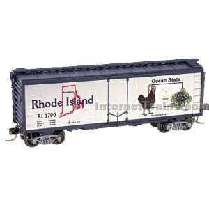   Scale 40 Plug Door State Boxcar   Rhode Island #1790 Toys & Games