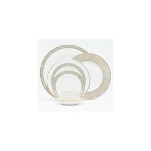  Vera Wang Gilded Weave Accent Plate: Kitchen & Dining