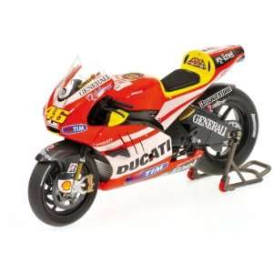   Desmosedici Valentino Rossi Launch Version Moto Gp 2011 Toys & Games