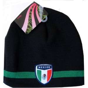  Mexico Knitted Soccer Futbol Knit Hat Black: Sports 