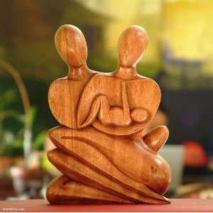  Wood statuette, Family Love Home & Kitchen