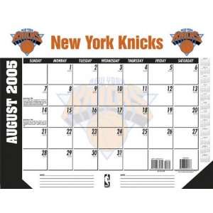  New York Knicks 2006 Academic Desk Calendar 22x17 Sports 