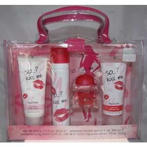  So? Kiss Me by Elizabeth Arden, 4 piece gift set for 
