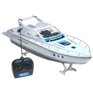  Remote Controlled Super Cruiser Boat: Toys & Games