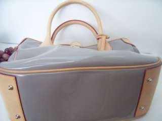   Gray Venus Patent Leather Tote Great for Summer J2562623 GUC  