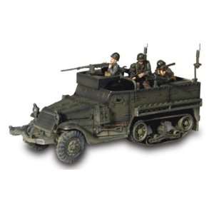   Cast 1:72 Scale U.S. M3A1 Half Track Normandy 1944 Tank: Toys & Games