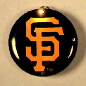  San Francisco Giants Flashing Pin: Sports & Outdoors