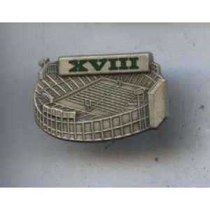  Original 1984 Super Bowl 18 Press Pin NRMT   NFL Pins and 
