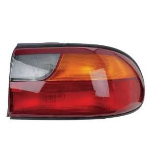   : Eagle Eyes GM292 B000L Chevrolet Driver Side Rear Lamp: Automotive