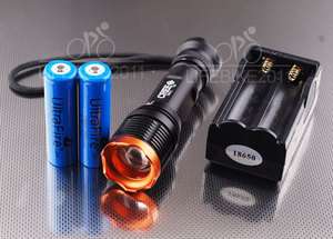   CREE XM L T6 LED Zoomable Flashlight Zoom Torch light +18650 +Charger