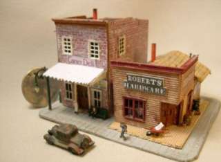 Scratch built Z scale Mainstreet diorama  