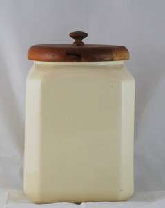 Vintage Purinton Apple Square Cookie Jar Wooden Lid Hard To Find 