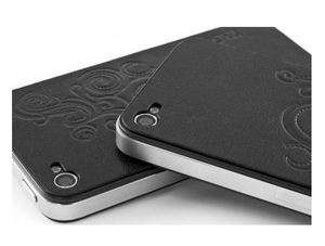 ZAGG LEATHERskin   for the Apple iPhone 4 / 4S   Black Embossed 