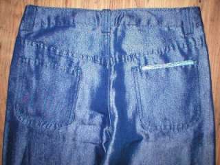   fabric flaws on front of pant  see pics, thats why price is so cheap