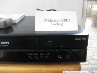 Panasonic S VHS Recorder NV SV120EG K mit FB/BDA 12 Monate Garantie 