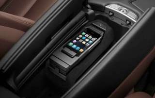 BMW Genuine Media/Music Snap In Adapter Cradle iPhone 4/4S 84212199392 
