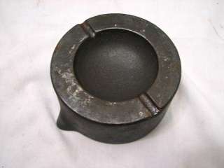 great vintage cast iron juicer. In overall very good condition with 