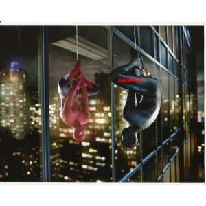  Spider man Spiderman 3 Black Spiderman hanging upside down 
